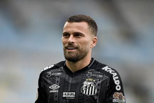 Santos anuncia empréstimo de Lucas Lima ao Sport até o fim do ano