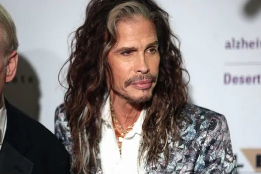 Steven Tyler, vocalista do Aerosmith, tem acusação de assédio sexual arquivada