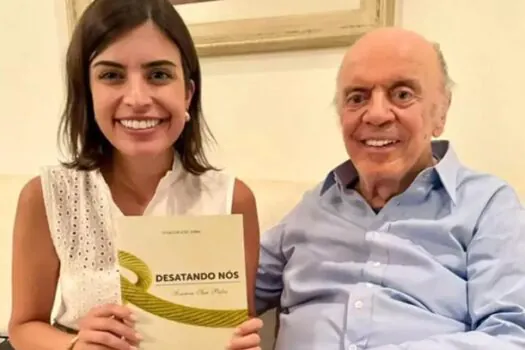 Tabata Amaral se encontra com José Serra e tenta buscar o apoio do PSDB à sua candidatura