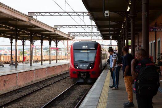 Trem Intercidades a Campinas fará em 64 minutos viagem de 3h com transporte coletivo