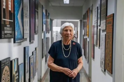 Pioneira na física, professora lembra carreira de quase 70 anos na USP