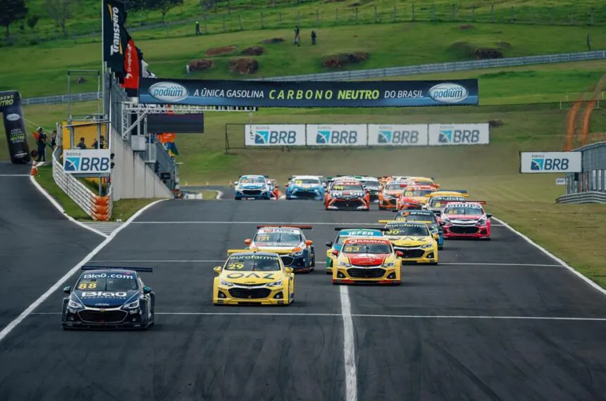 A Stock Car Pro Series acelera no Autódromo Velocitta entre 23 e 24 de março