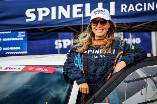 FIA Girls on Track Brasil disputa Mitsubishi Cup com estreia de Moara Sacilotti pilotando um Eclipse neste sábado