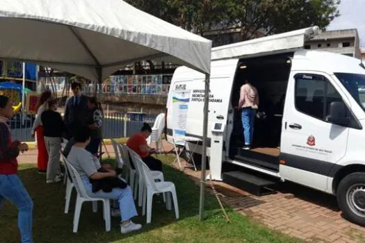 População de Guarulhos recebe ação com diversos serviços de documentação