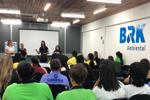 BRK celebra o Dia da Mulher com roda de conversa e palestra para todos os funcionários