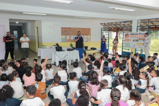 Dia D de Combate à dengue une escolas de Ribeirão Pires em conscientização sobre o tema