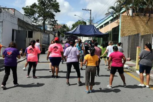 Prestação de serviços à população abre mês das mulheres em Diadema