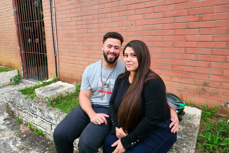 Flavia Tomasi e Luiz Brandão ficaram encantados com a apresentação teatral da Paixão de Cristo