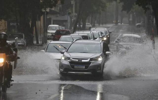 chuva-situacao-emergencia