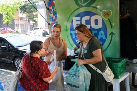 Programa EcoTroca do Bairro Santa Paula, em São Caetano, entrega 841 quilos de alimentos a moradores