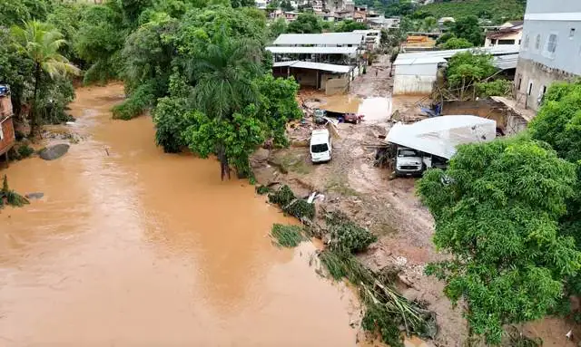 espirito-santo-chuva