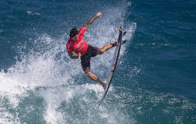 gabriel-medina-isa-games