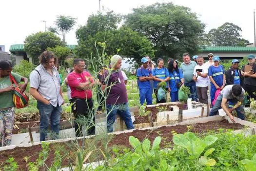 Diadema entrega certificados por Formação Agroecológica