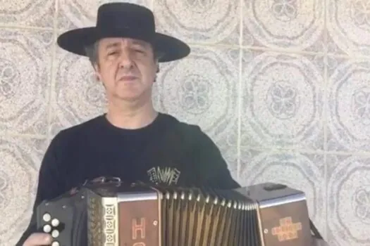 Morre João Vicenti, gaiteiro e tecladista da banda gaúcha Nenhum de Nós