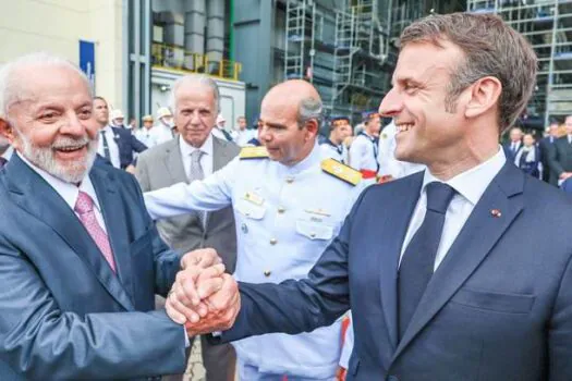 Lula recebe Macron em Brasília no último dia da visita do líder francês ao Brasil