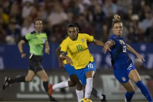 Marta e Cristiane voltam à seleção para torneio SheBelieves Cup