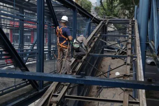 Mauá inicia obra de reforma total da Passarela Central