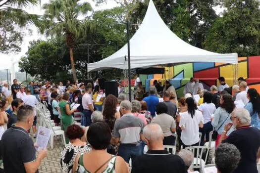 Famílias se reúnem para celebrar inauguração do Mirante São José