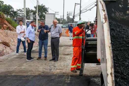 Duplicação da Estrada Samuel Aizemberg alcança 60% de execução