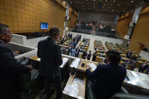 Com destaque para área da Saúde, governador Tarcísio sanciona 12 leis aprovadas na Alesp 