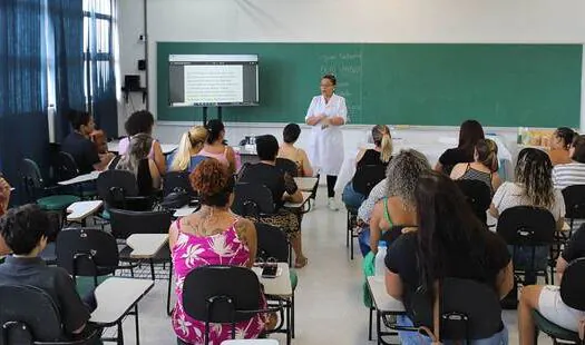 Segundo workshop do setor de beleza da FFF aborda técnicas de depilação