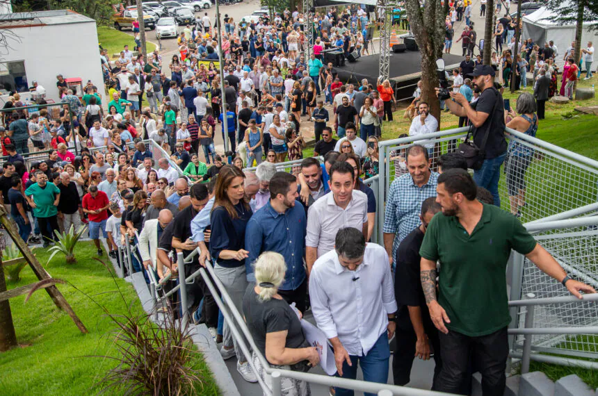 A população compareceu em peso para a inauguração do Hospital Municipal Veterinário, realizada no aniversário de 471 anos de Santo André