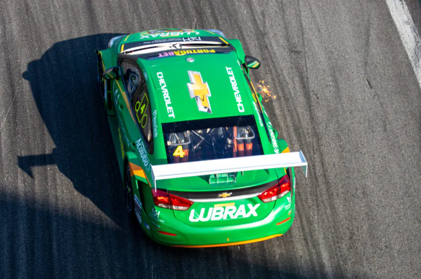 A quinta posição de Julio Campos o colocou na liderança da temporada 2024 da Stock Car