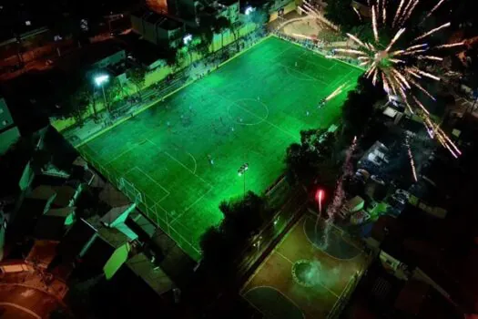 Campo do EC IV Centenário volta à ativa com jogo festivo em Santo André