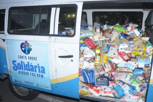 Dia D Solidário arrecada 1,5 tonelada de alimentos no Paço de Santo André