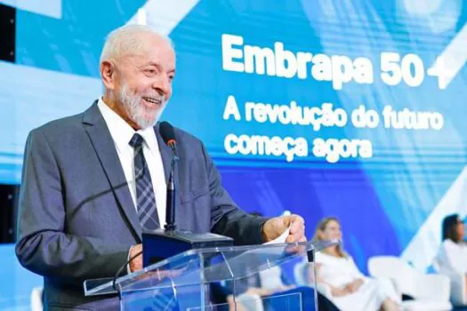 “Embrapa significa produção de alimento. Produção de alimento significa acabar com a fome nesse país”, diz Lula ao celebrar 51 anos da empresa