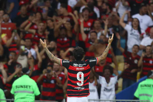 Flamengo vence o Palestino e dorme na liderança do Grupo E da Libertadores