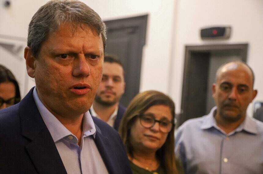 Governador Tarcísio de Freitas prometeu repasses significativos para a área da Saúde no Grande ABC