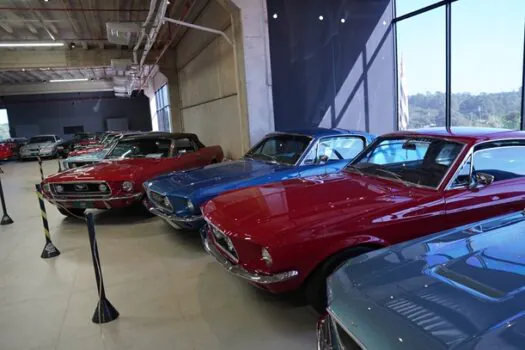 60 anos do Ford Mustang: Dream Car Museum de São Roque cria uma ala inteira do modelo