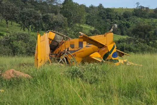 Avião agrícola faz pouso forçado após ‘perder potência’ em Goiás