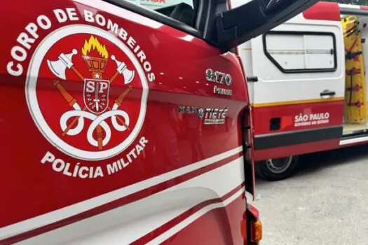 Incêndio em apartamento no centro de SP deixa feridos