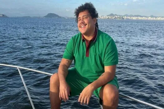 Ex-BBB, Lucas Buda relata problema financeiro