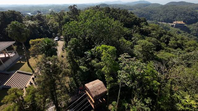 Tirolesa Voo da Serra completa 1 ano com combo de promoção inédito para o mês de junho