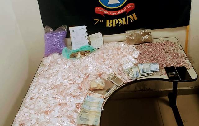 Polícia encontra depósitos de droga usados para abastecer o tráfico na região central de SP