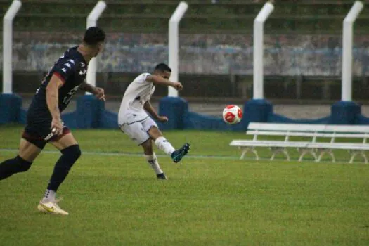 EC São Bernardo luta até o fim, mas é derrotado no primeiro jogo das semifinais do Paulista A3