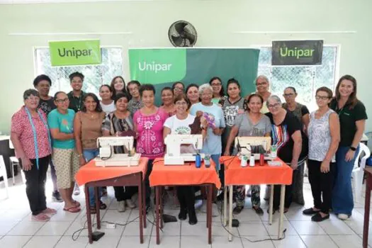 Unipar debate a pobreza menstrual em ação de empoderamento feminino