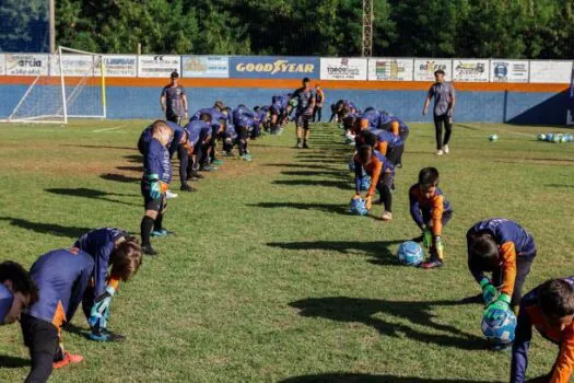 Apoiada pela Lei Paulista de Incentivo, 1ª escola de goleiros do Brasil faz 18 anos