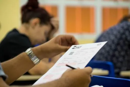 Vestibular Fatecs: candidatos têm até hoje (12) para solicitar a isenção e a redução da taxa de inscrição