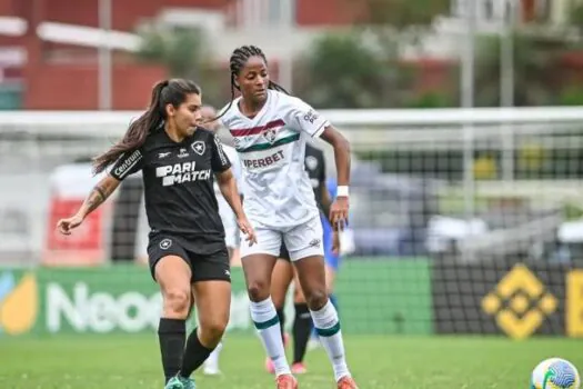 Fluminense e Botafogo empatam sem gols pelo Brasileiro Feminino