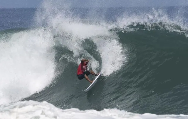 igor-moraes-surfe