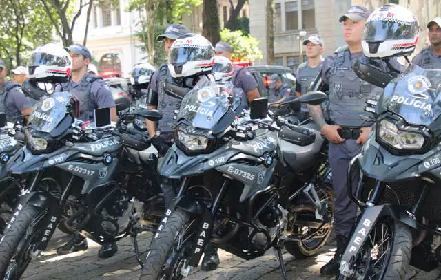 moto-policia