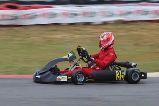 Murilo Diniz se destaca pelas ultrapassagens na terceira etapa da Copa São Paulo Light de Kart