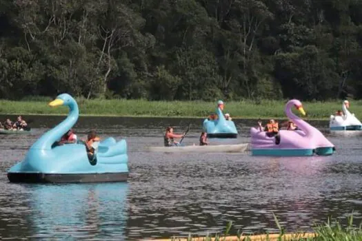 Pedalinhos no Parque Oriental são opção de lazer nos finais de semana e feriados