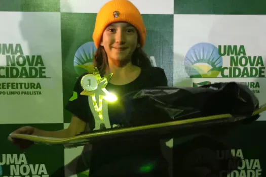 Carol Suzaki Vence a Primeira Etapa do Circuito Paulista de Skate Street 2024 