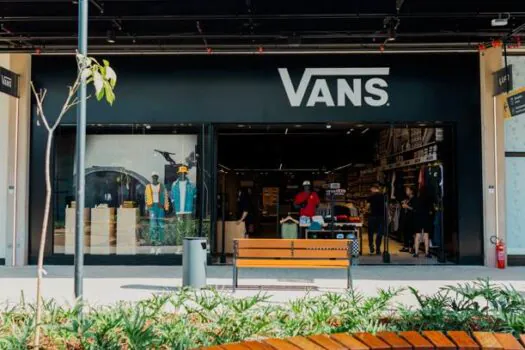 Vans abre portas de sua nova loja junto da inauguração do Outlet Premium Imigrantes