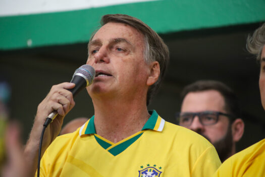 Bolsonaro ganha com avanço da direita, mas vê campo dividido e novos protagonistas